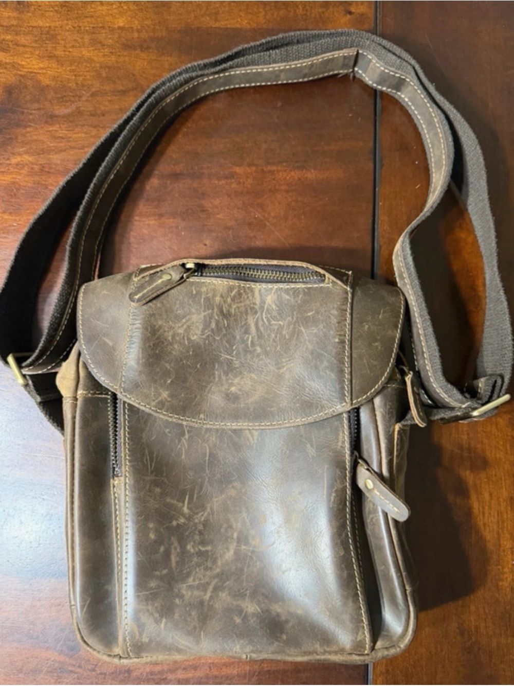 Woosir Brown Leather Men’s Crossbody Bag - Casual Everyday Shoulder Bag